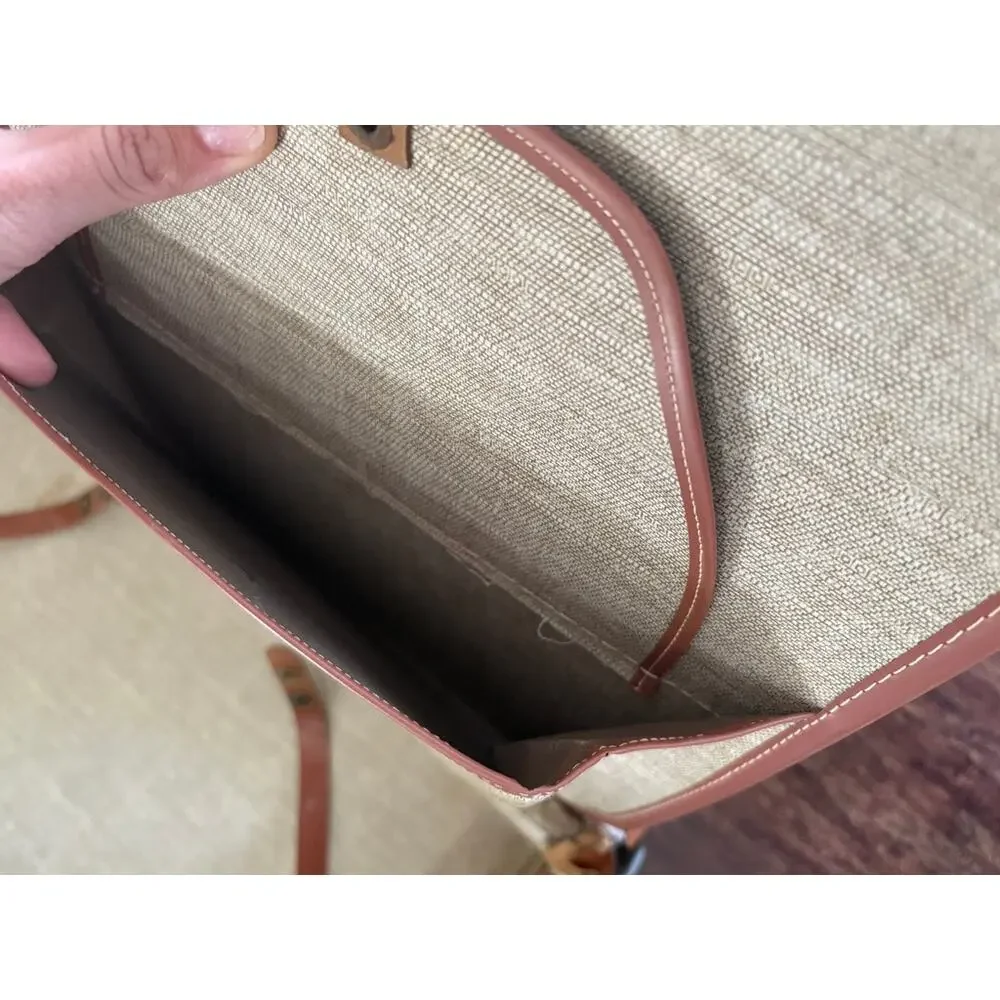 Vintage 1950s Towncraft Tan Leather Suitcase Train Case Linen Lined Brass Clasps